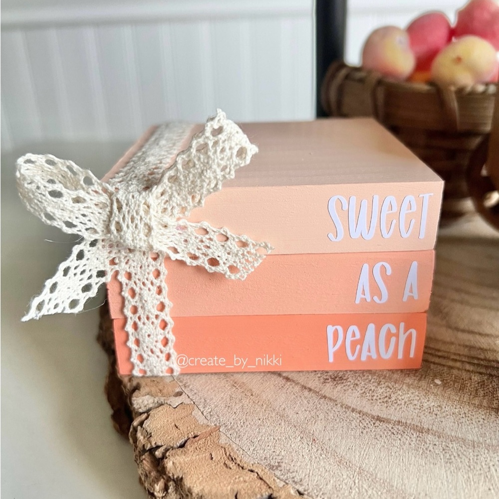 Sweet As A Peach Decorative Blocks
